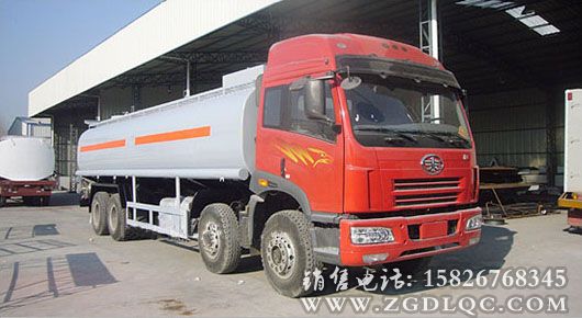 解放前四后八化工液體運(yùn)輸車