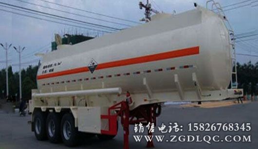 硫酸三橋半掛車(19.9方) 硫酸三橋半掛車(19.9方)