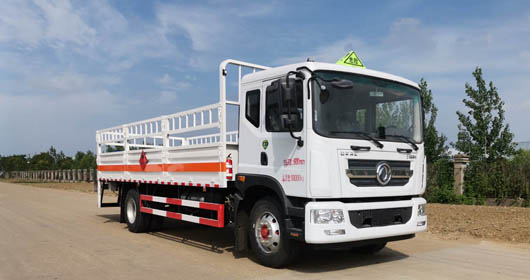 東風(fēng)D9氣瓶運(yùn)輸車 東風(fēng)D9氣瓶運(yùn)輸車