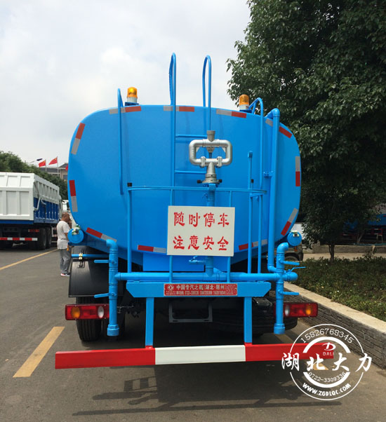 ��ˮ܇(ch��)���^չʾ