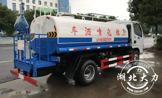 �|�L(f��ng)С��������ˮ܇�DƬ